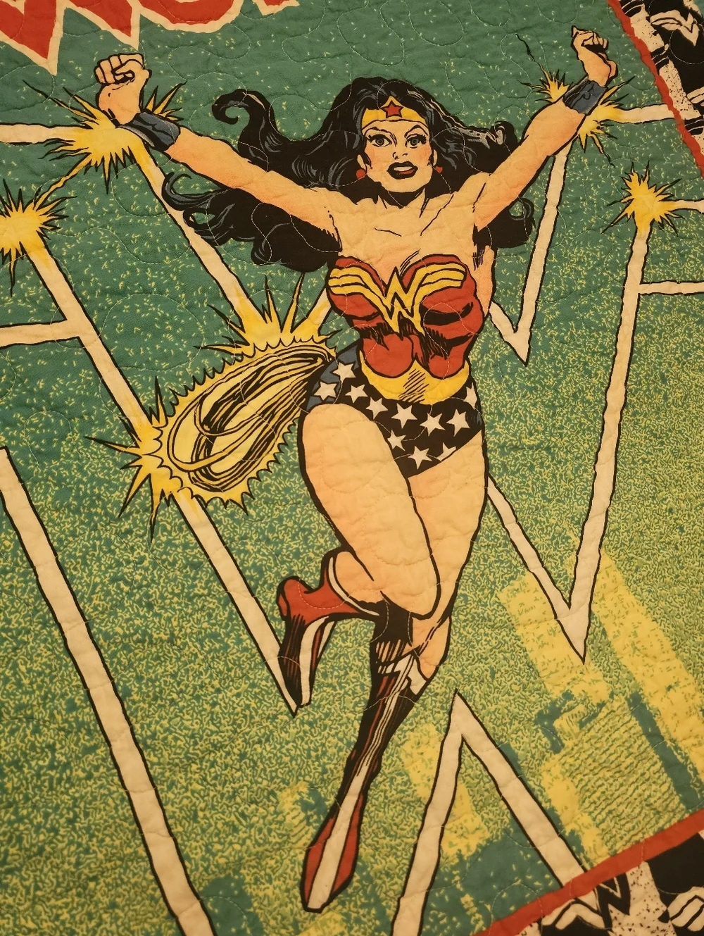 Wonder Woman Handmade DC Comics Issue #302 Crib Quilt